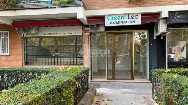 Local comercial en Alquiler en Pinar del Rey