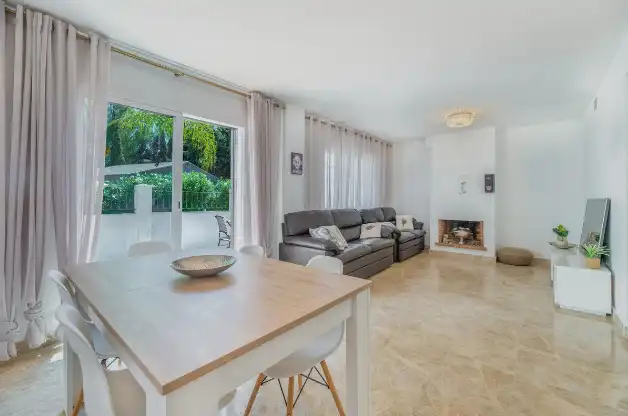Adosado con terraza en venta en Avenida de Julio Iglesias s/n, imagen 3