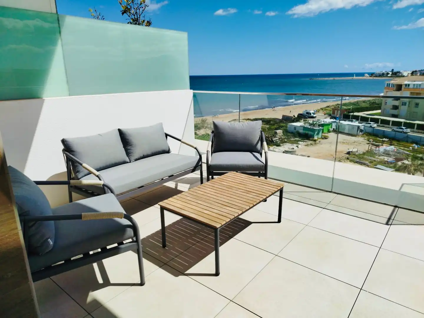 Apartment with pool for sale in Las Marinas / Les Marines