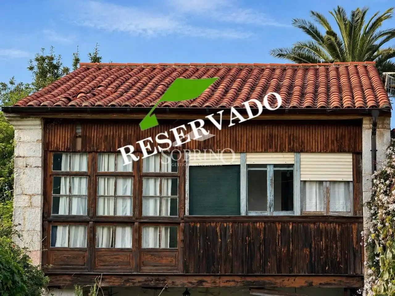 Casa con jardín en venta en Calle La Pesa de Pria 1