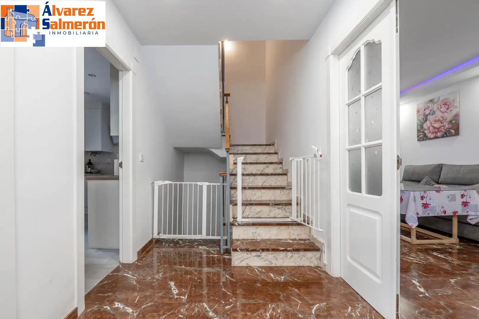Casa con jardín en venta en Ogíjares, imagen 2
