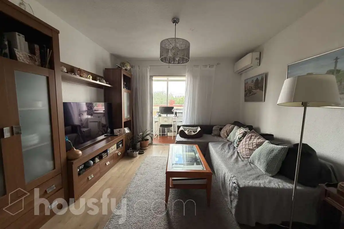 Sala d'estar de Pis de lloguer en Madrid amb Aire condicionat, Calefacció i Parquet