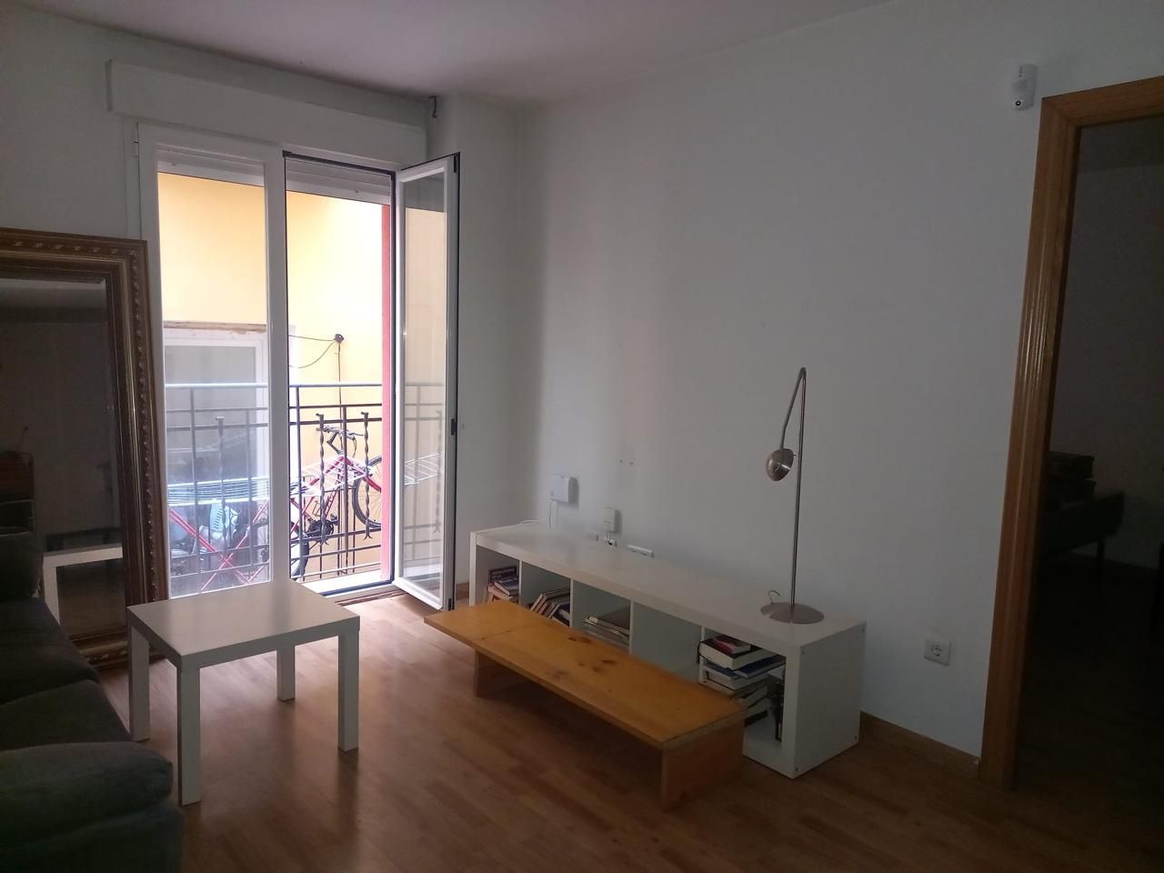 Sala de estar de Piso en venta en  Zaragoza Capital con Calefacción, Trastero y Balcón