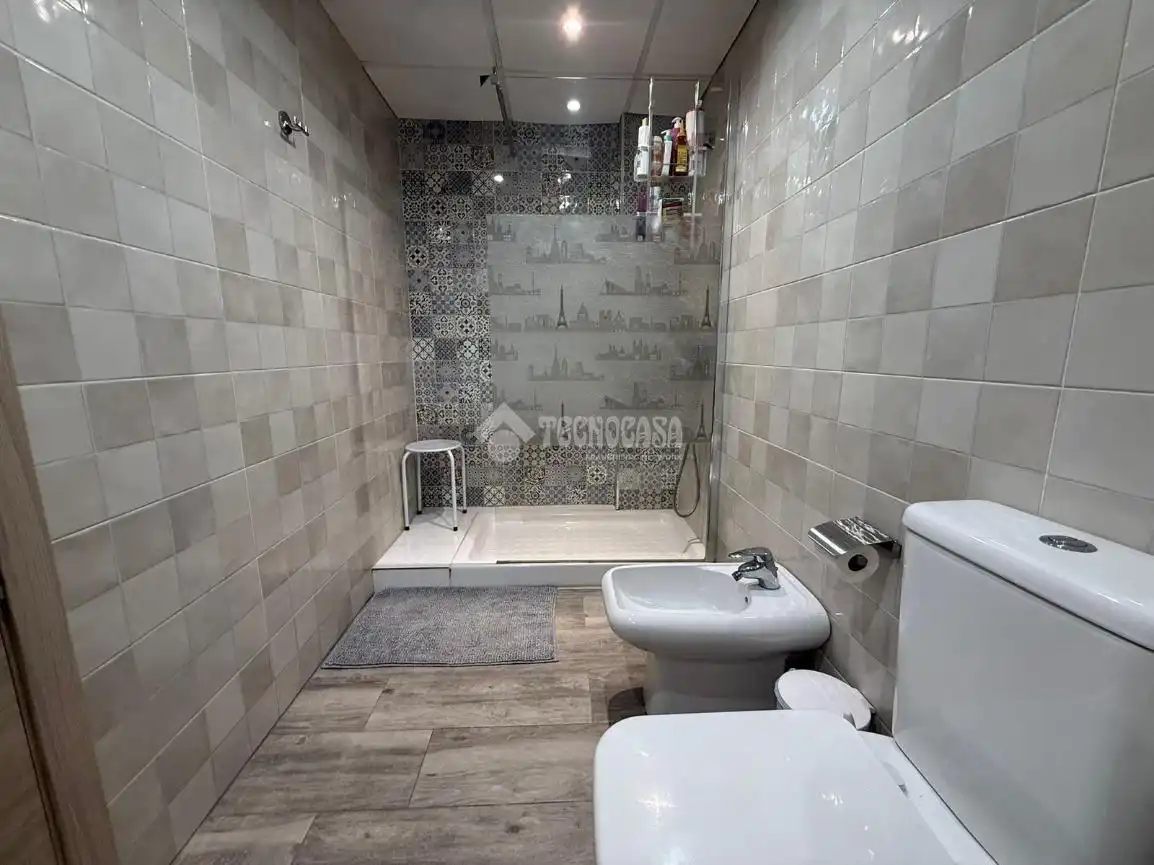 Baño de Piso en venta en Benalmádena