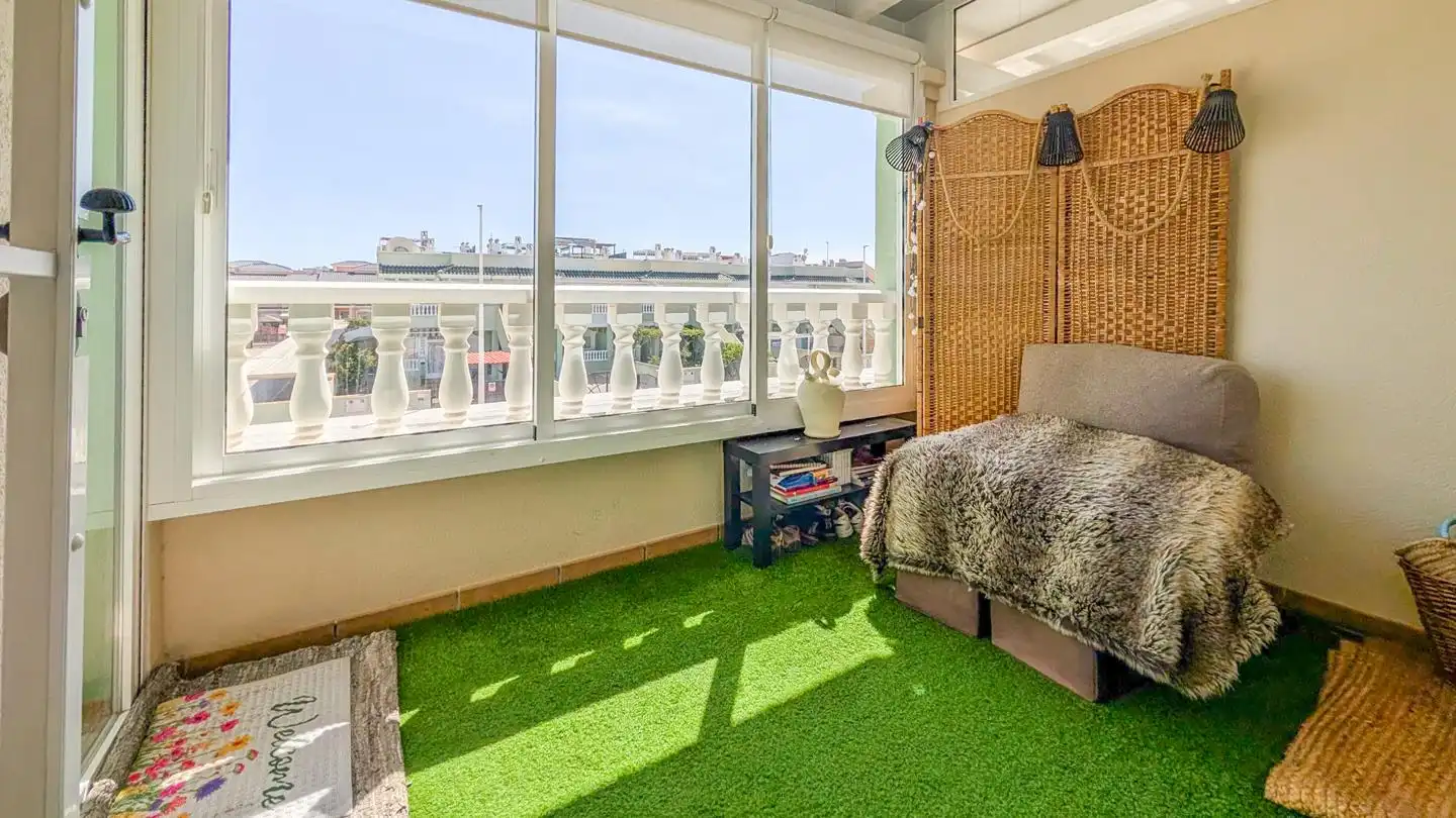Habitación de Casa adosada en venta en Santa Pola con Aire acondicionado, Jardín privado y Terraza