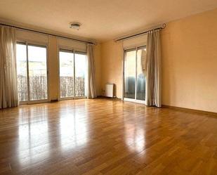 Living room of Flat to rent in Sant Boi de Llobregat  with Air Conditioner, Heating and Parquet flooring