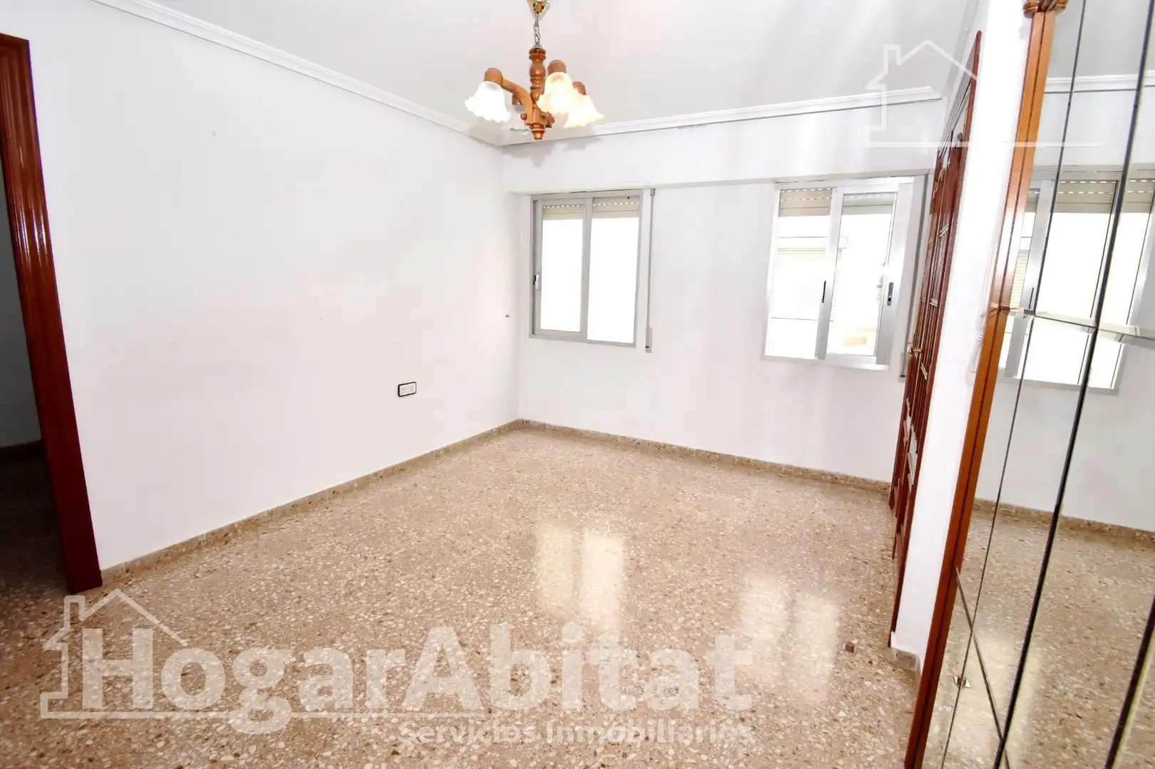 Bedroom of Flat for sale in Alaquàs  with Air Conditioner and Balcony