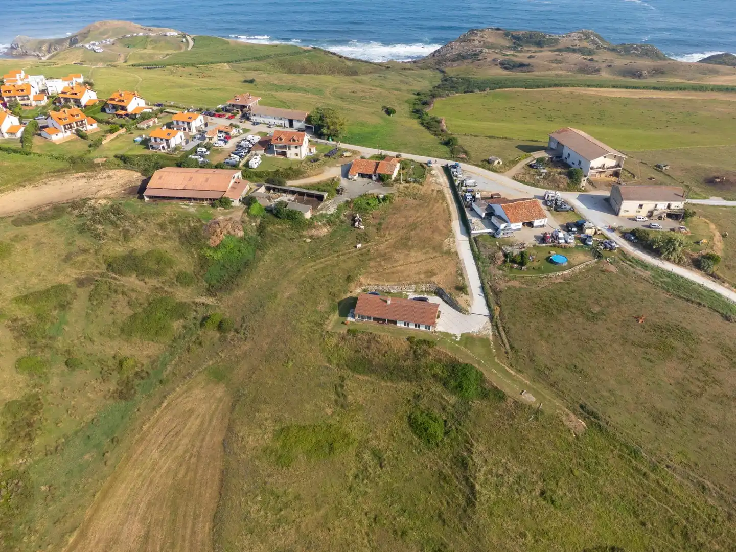 Residencial en venta en Barrio LLAOS-OYAMBRE, San Vicente de la Barquera