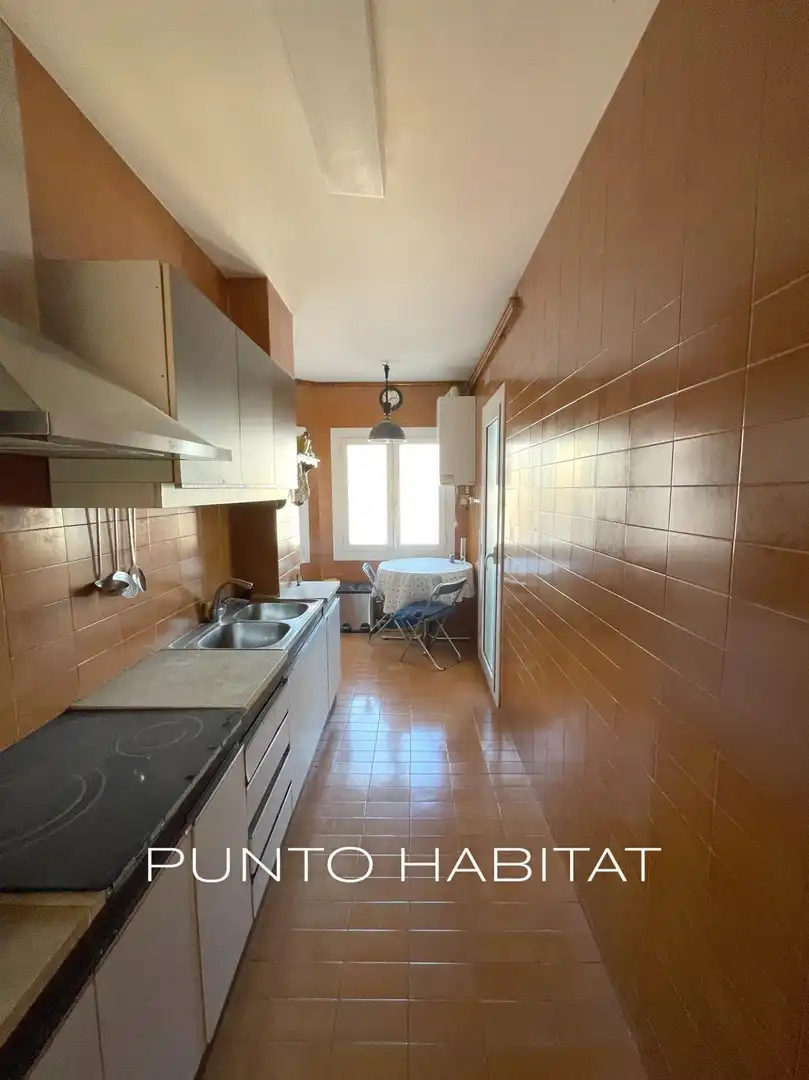 Wohnung zur Miete in Avenida Avinguda República Argentina, El Putget i el Farró