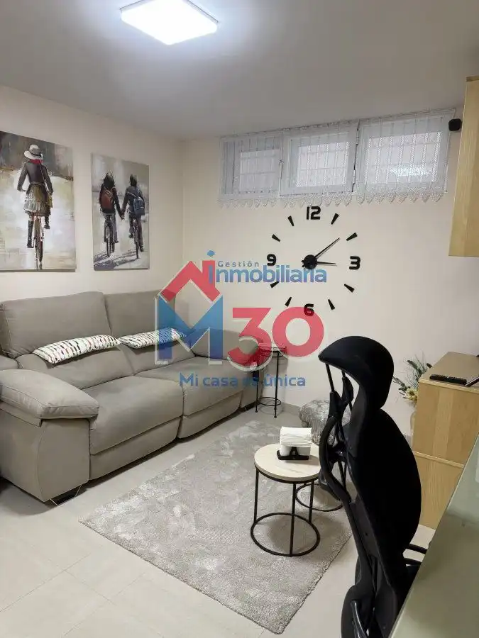Living room of Houses for sale in Miranda de Ebro  with Heating, Terrace and Storage room