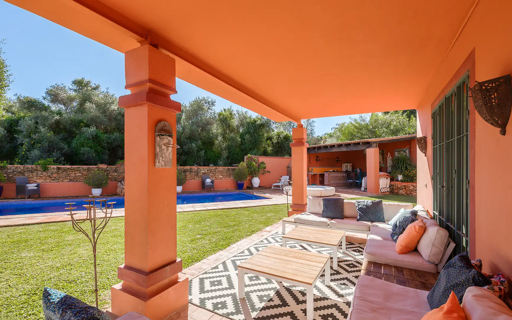 House with pool for sale in Nueva Andalucía, imagen 33