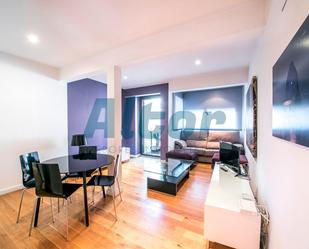 Living room of Flat to rent in  Madrid Capital  with Air Conditioner, Terrace and Furnished