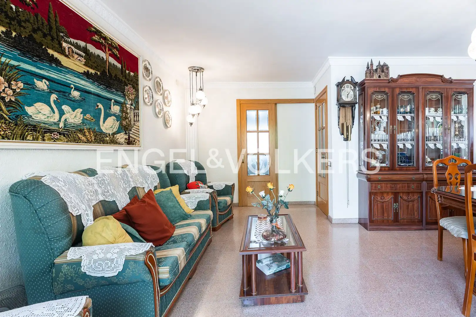 Sala de estar de Casa o chalet en venta en Martorell con Aire acondicionado, Calefacción y Jardín privado