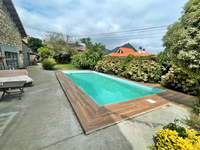 Casa-chalet en Venta en Puente Viesgo