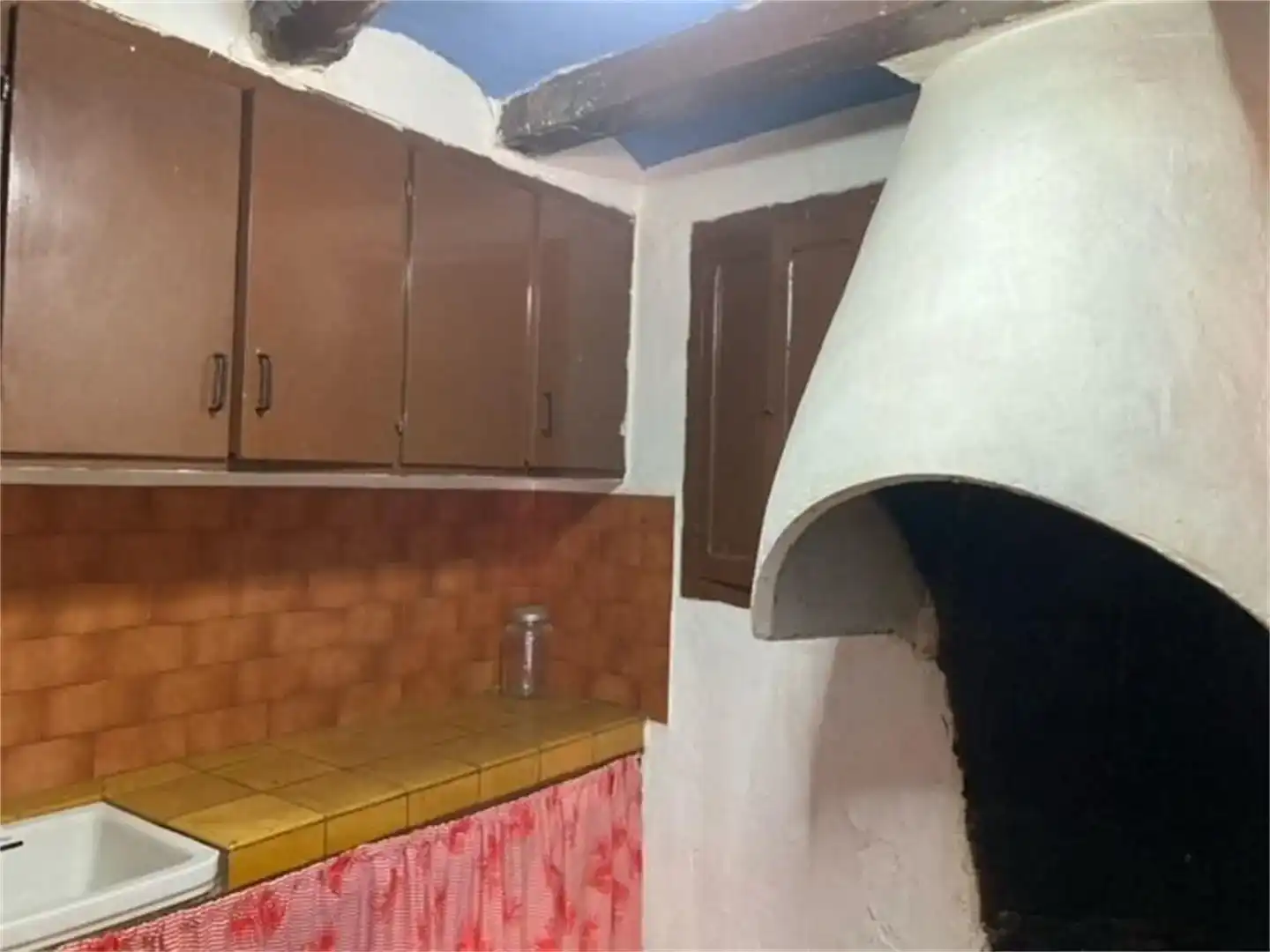 Cuina de Casa adosada en venda en Vilanova de Meià amb Balcó