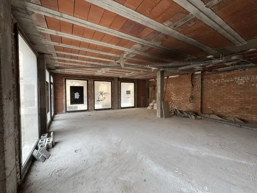 Commercial properties for sale in Sant Hipòlit de Voltregà