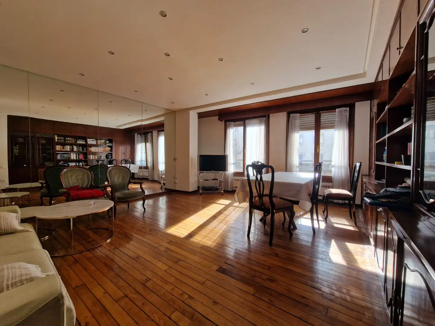 Piso en venta en Calle Calvo Sotelo, Centro - Ayuntamiento