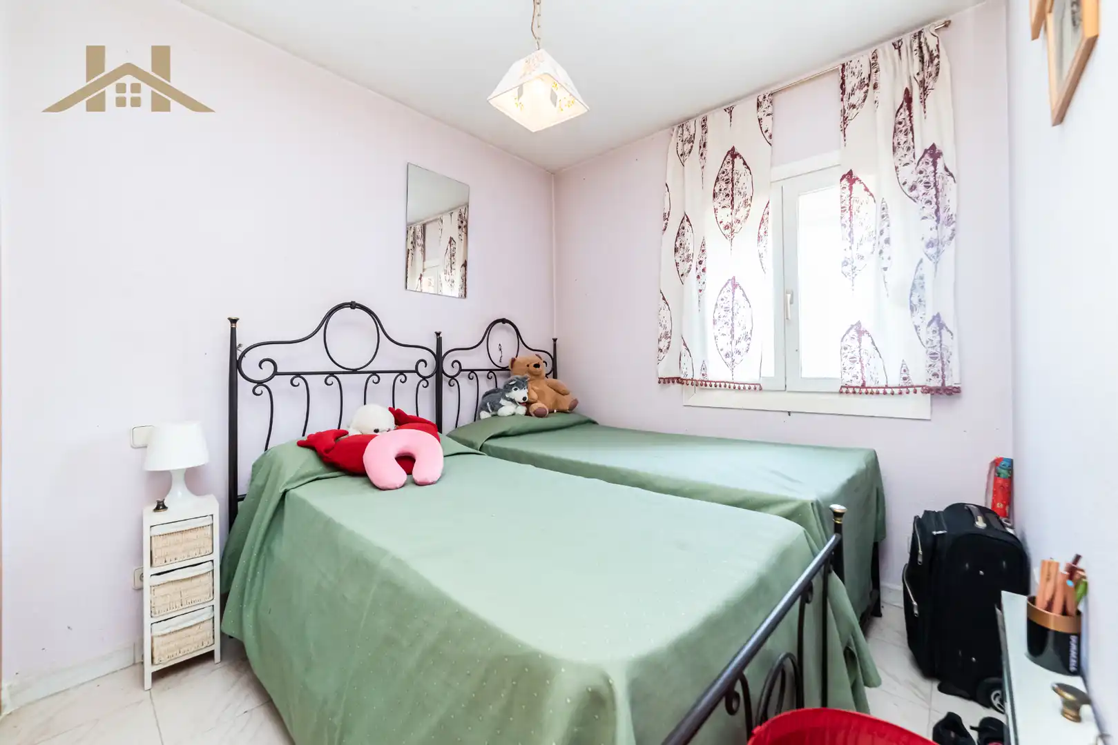 Bedroom of Houses for sale in El Escorial  with Heating, Private garden and Storage room