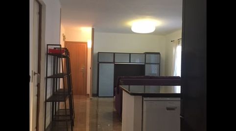 Foto 2 de Piso de alquiler en Carrer del Portal Nou, 1, Centre - Barri Vell, Girona Capital
