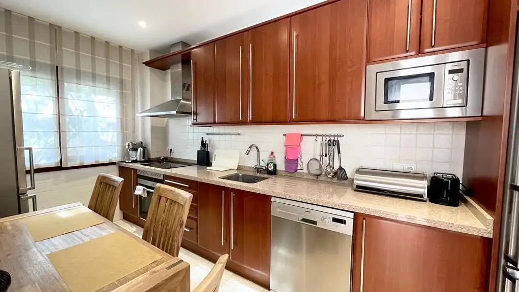 Kitchen of Ground floor for rent in Marbella  with Air Conditioner, Private garden and Terrace