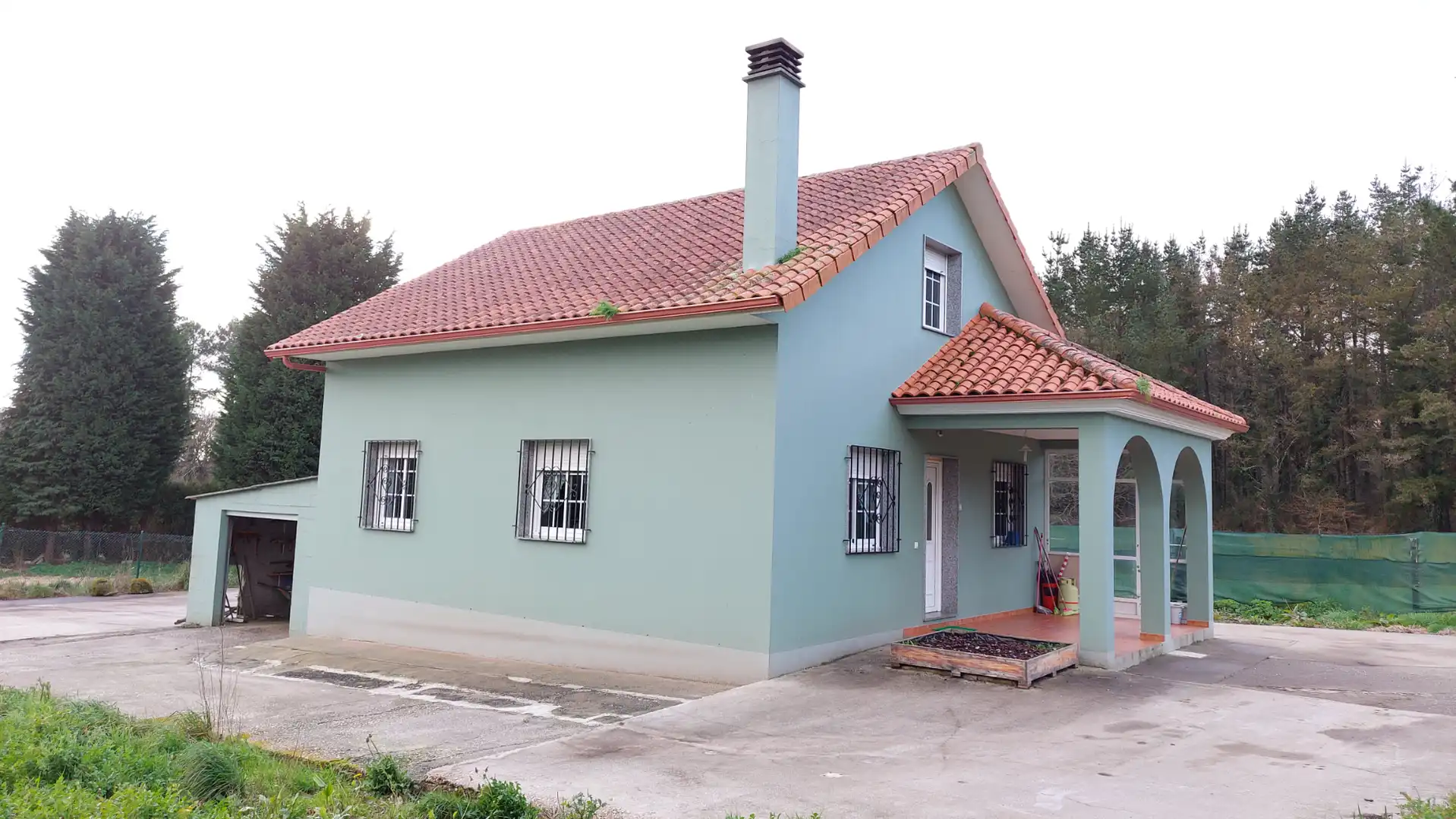 Vista exterior de Casa o chalet en venta en Ordes con Jardín privado, Amueblado y Horno
