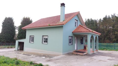 Foto 2 de Casa o chalet en venta en Lugar Darefe, Ordes, A Coruña