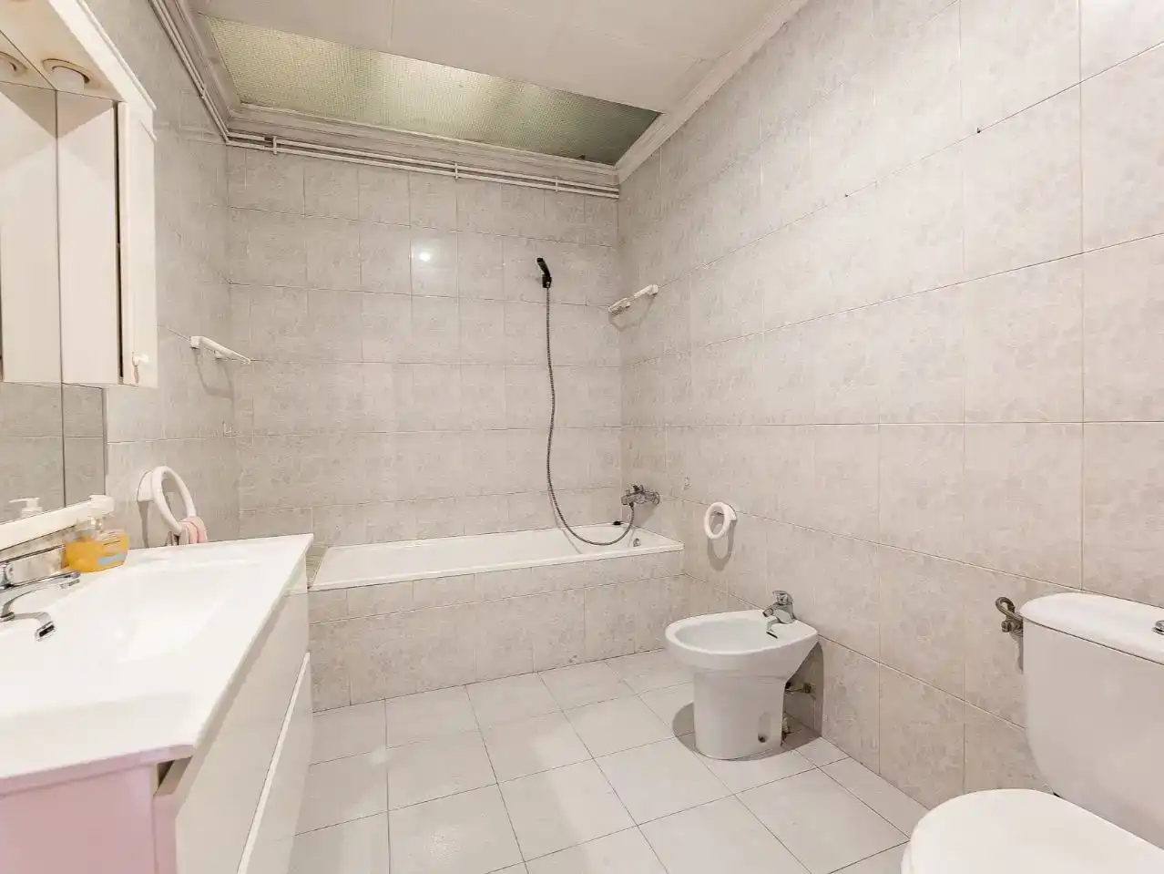 Baño de Piso en venta en Sant Quirze del Vallès con Piscina y Balcón