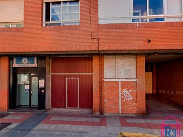 Local comercial en venta en Párroco Pablo Díez