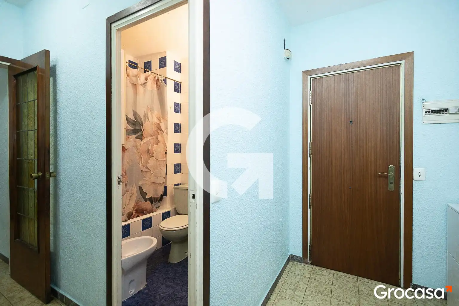 Bany de Pis en venda en Sant Boi de Llobregat amb Forn i Balcó