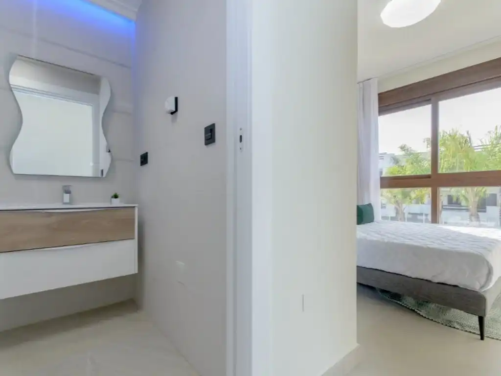 Casa o xalet en venda en Torrevieja amb Aire condicionat i Piscina