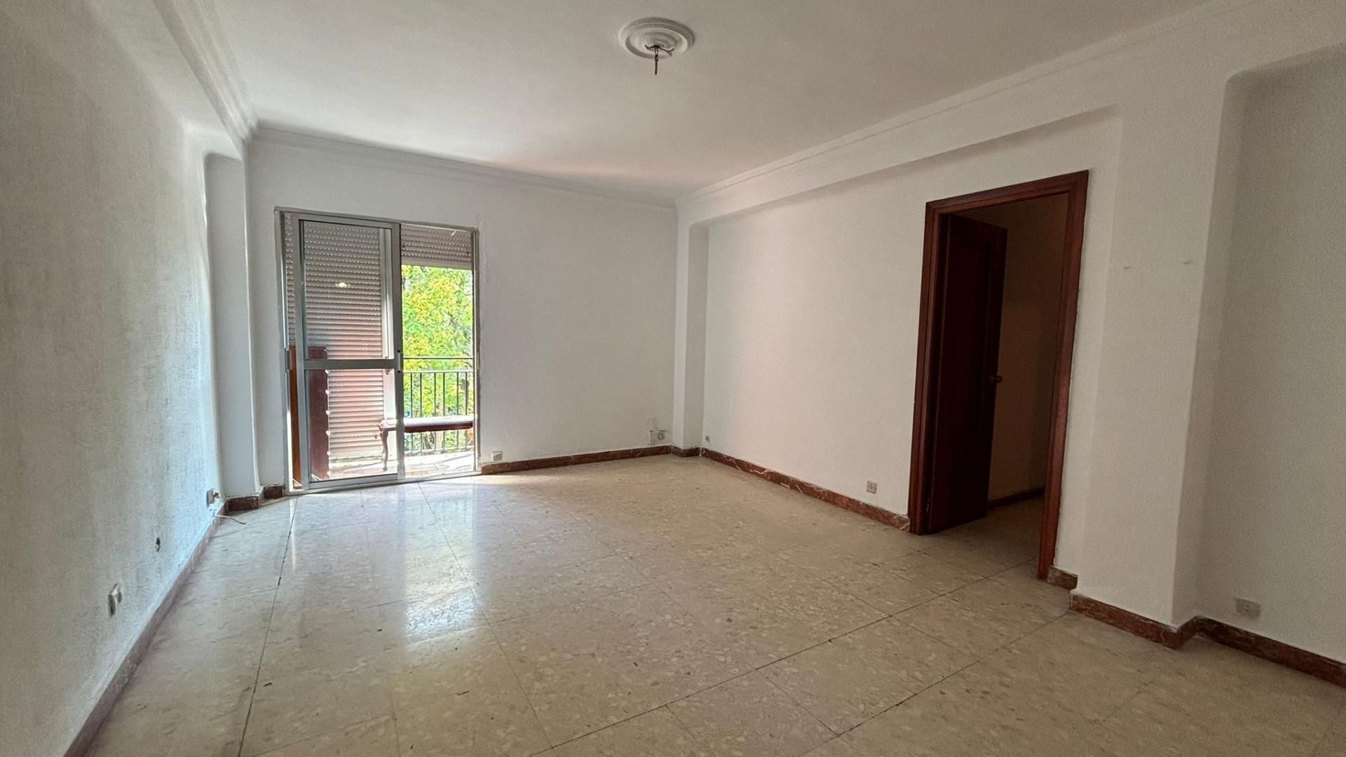Bedroom of Flat for sale in  Sevilla Capital  with Terrace