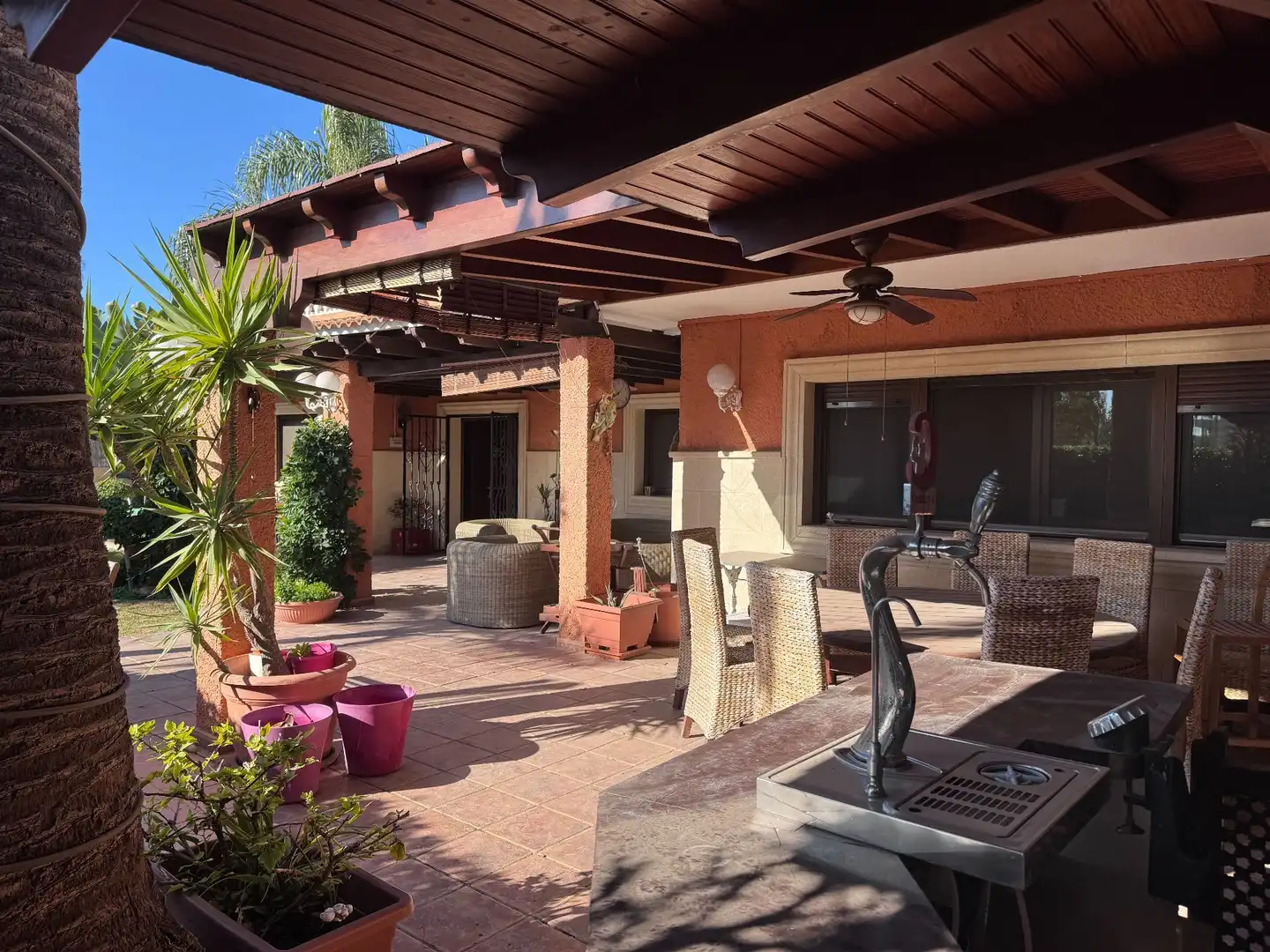 Terrace of Houses for sale in Roquetas de Mar  with Air Conditioner, Storage room and Swimming Pool