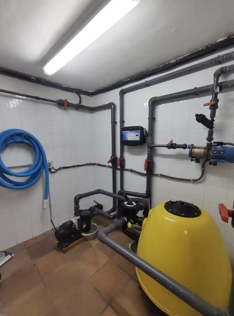 Piscina de Casa o xalet en venda en Elche / Elx amb Aire condicionat, Calefacció i Jardí privat