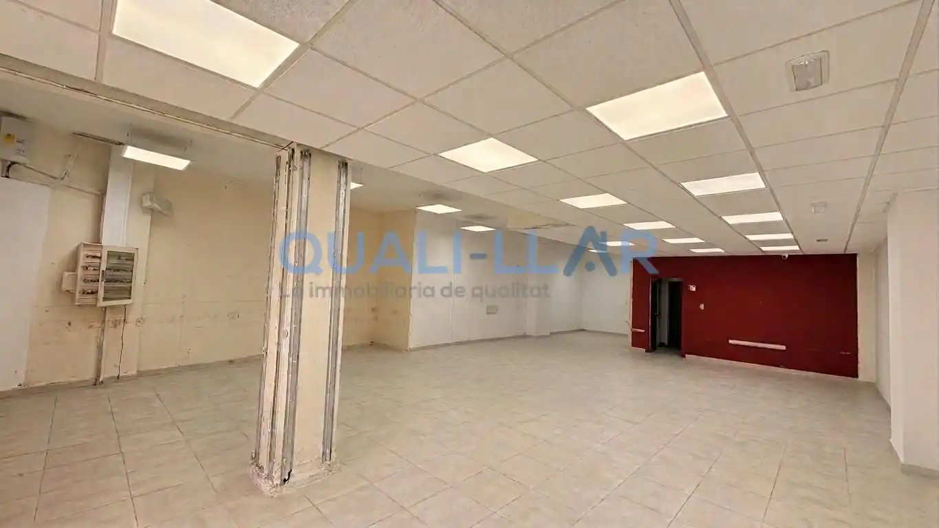 Local comercial en venda a calle de Santa Creu