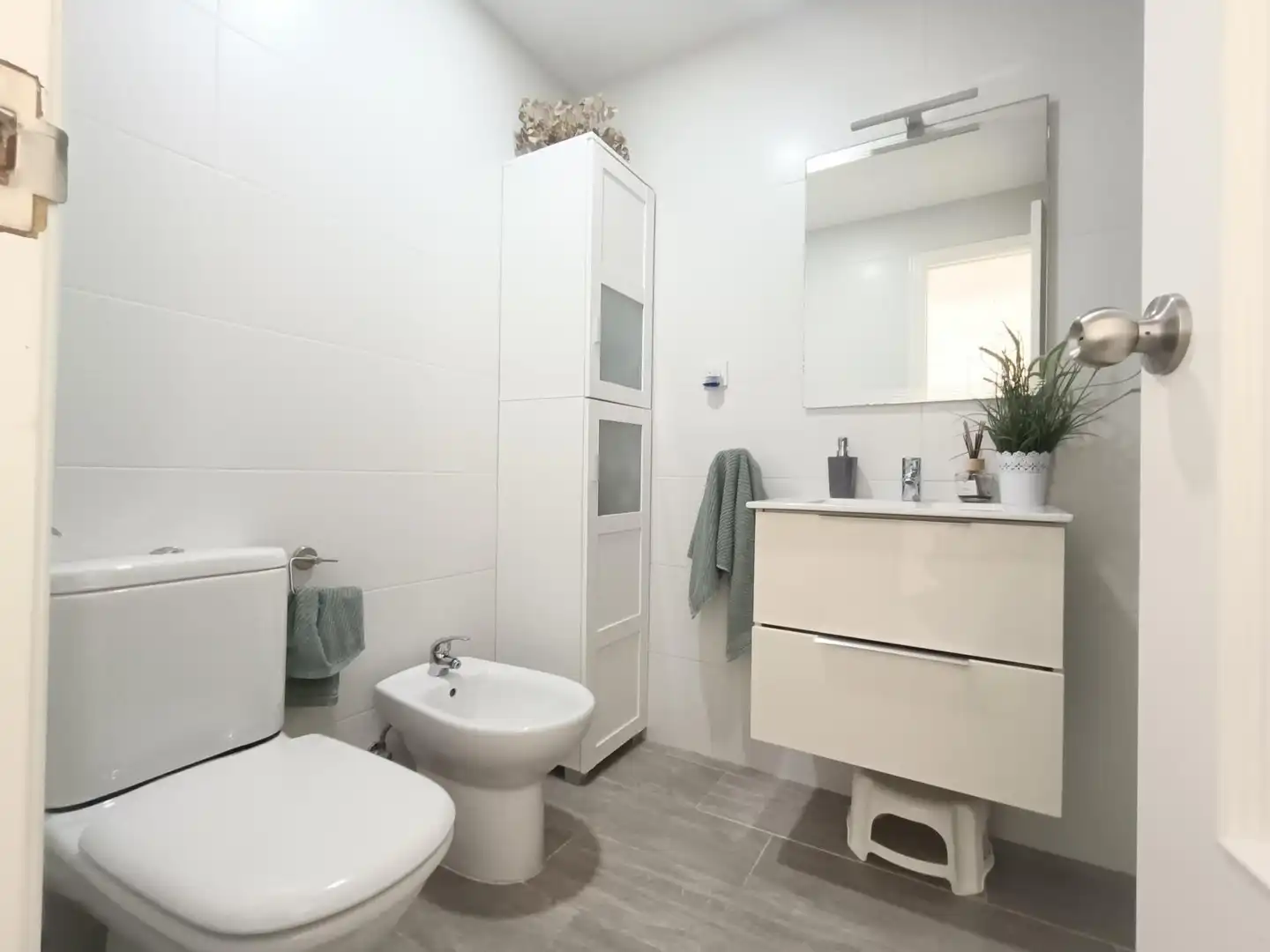 Baño de Piso en venta en Castellón de la Plana / Castelló de la Plana con Aire acondicionado, Calefacción y Parquet