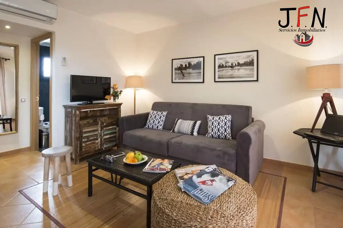 Bungalow with pool for sale in Calle Calle Majanicho, imagen 14