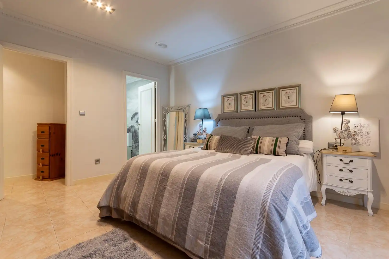 Habitación de Piso en venta en Crevillent con Aire acondicionado, Terraza y Trastero