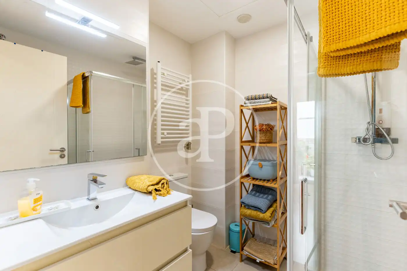 Bathroom of Flat for sale in  Palma de Mallorca  with Air Conditioner, Heating and Terrace