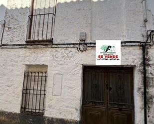 Exterior view of House or chalet for sale in Baeza