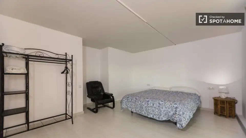 Appartement avec terrasse à louer à Barrio de la Luz, imagen 11