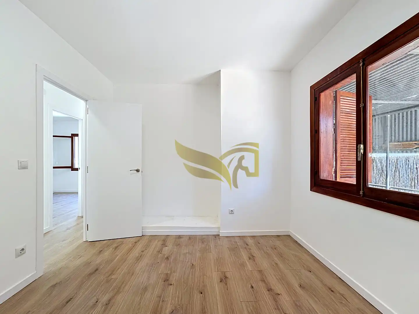 Wohnung zum Verkauf in Los Alcázares mit Parkett, Terrasse und Abstellraum