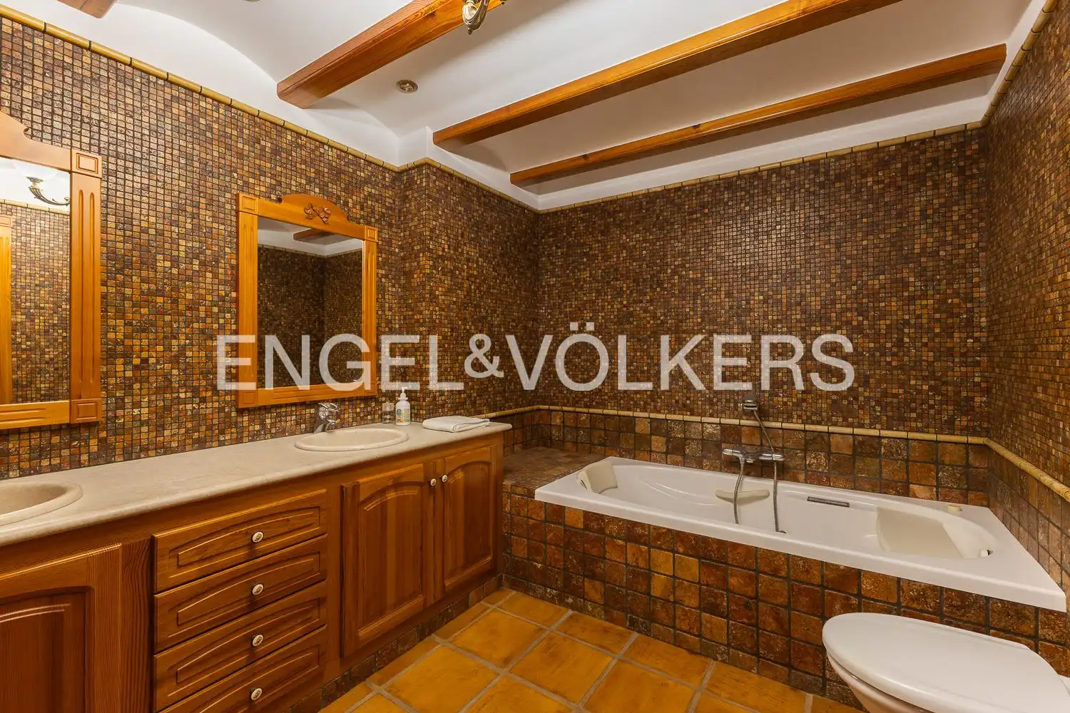 Bathroom of Houses for sale in Favara  with Heating, Private garden and Swimming Pool