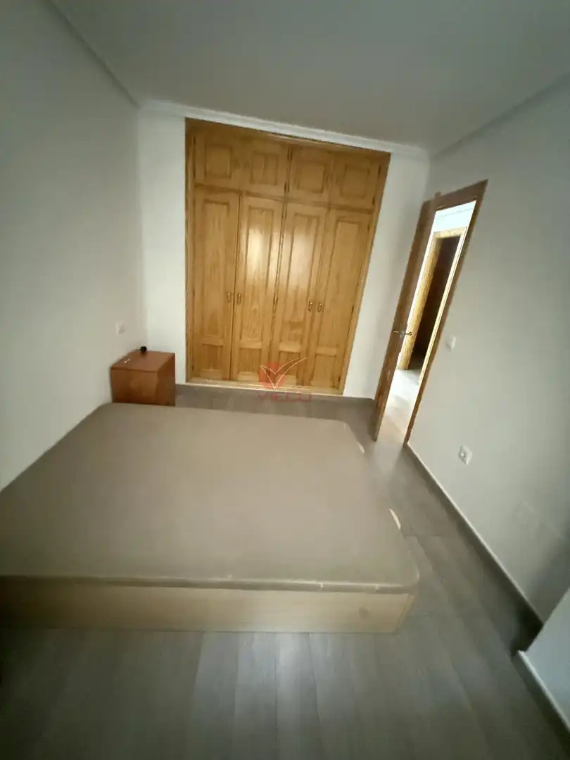 Piso en venta en Cuenca con Calefacción, Trastero y Amueblado