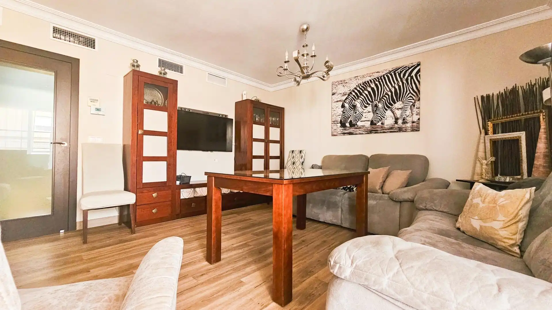 Living room of Flat for sale in  Jaén Capital  with Air Conditioner, Heating and Terrace
