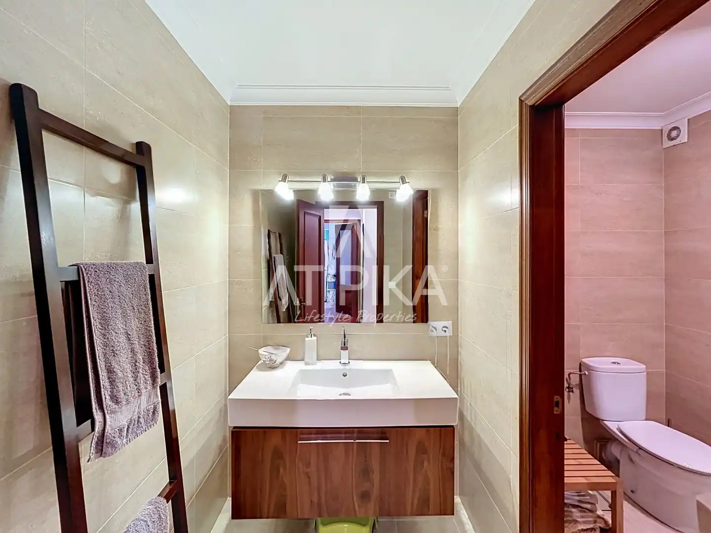 Bathroom of Flat for sale in Maó - Mahón  with Terrace, Storage room and Oven