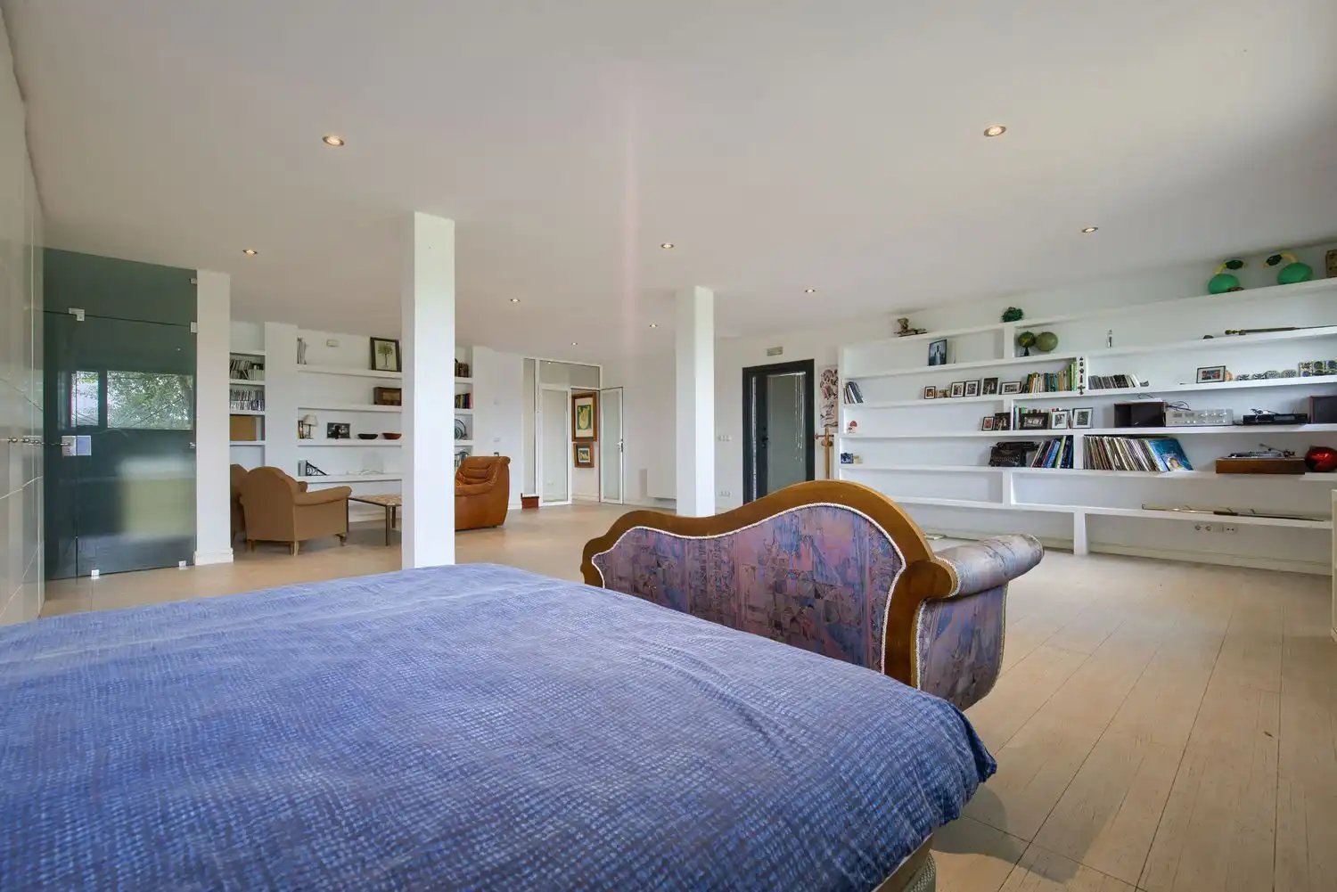 Bedroom of Country homes for sale in Jaraicejo  with Storage room and Community pool