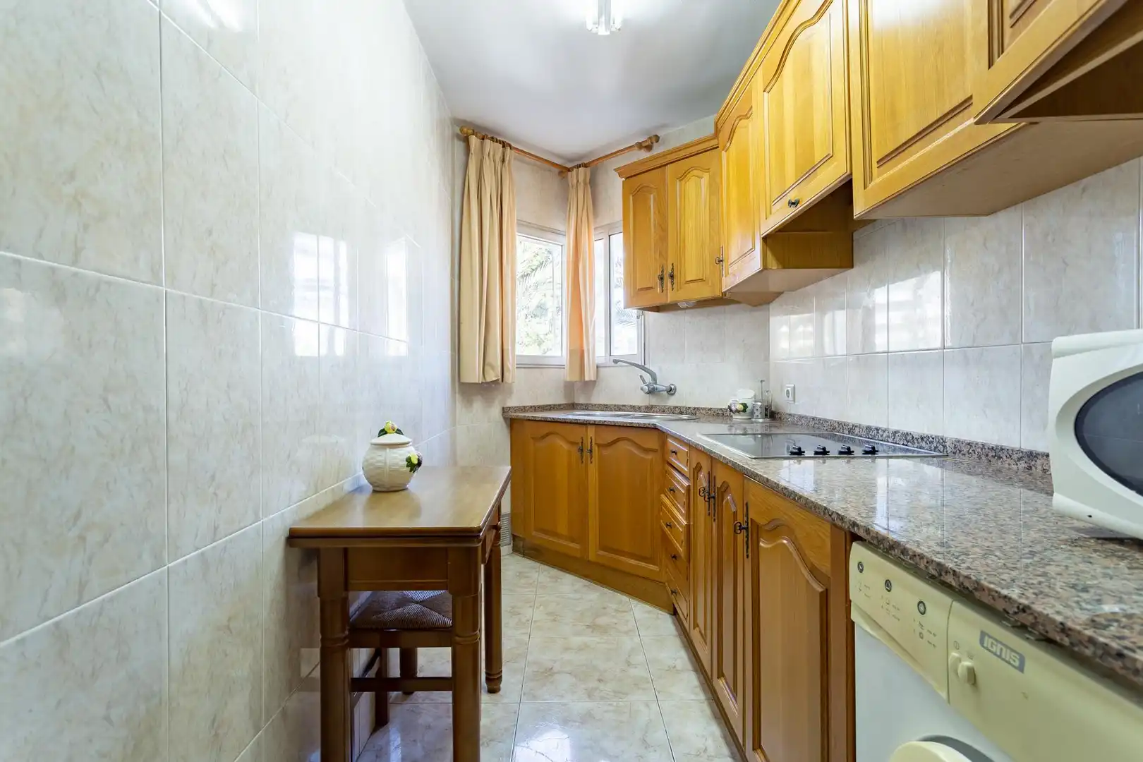 Kitchen of Flat for sale in Salou  with Air Conditioner, Private garden and Terrace