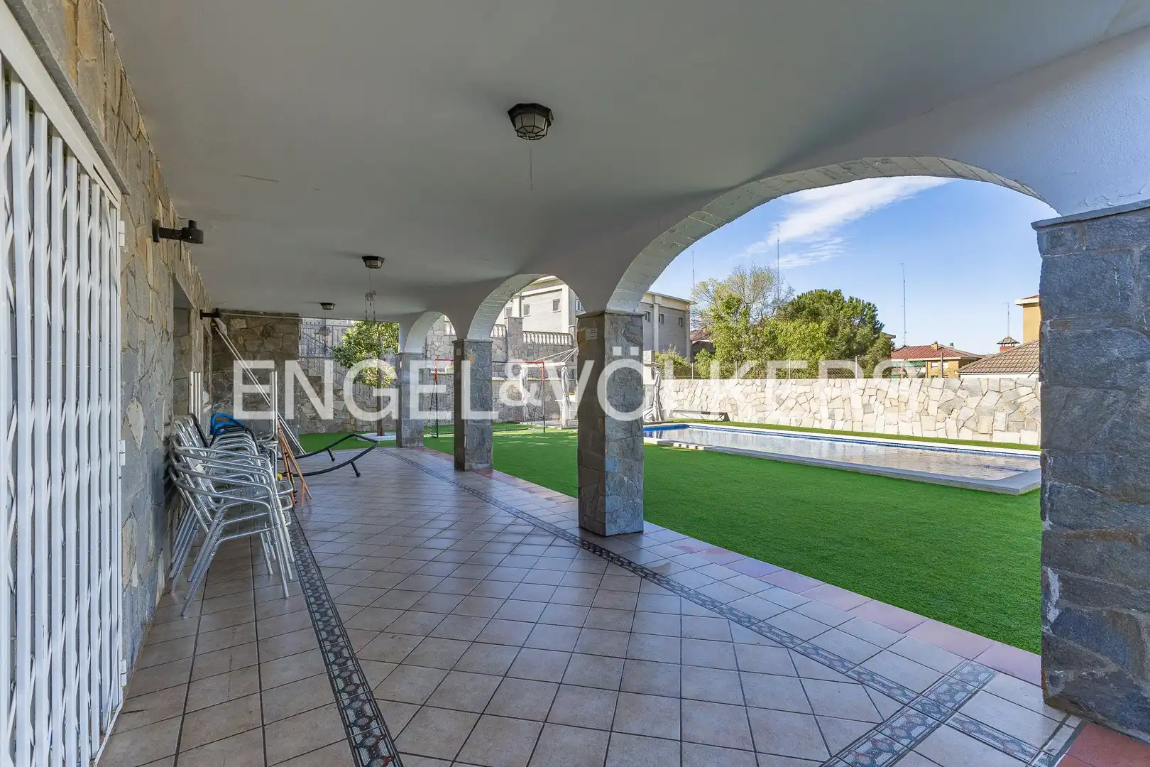 Terrassa de Casa o xalet en venda en Terrassa amb Aire condicionat, Calefacció i Jardí privat