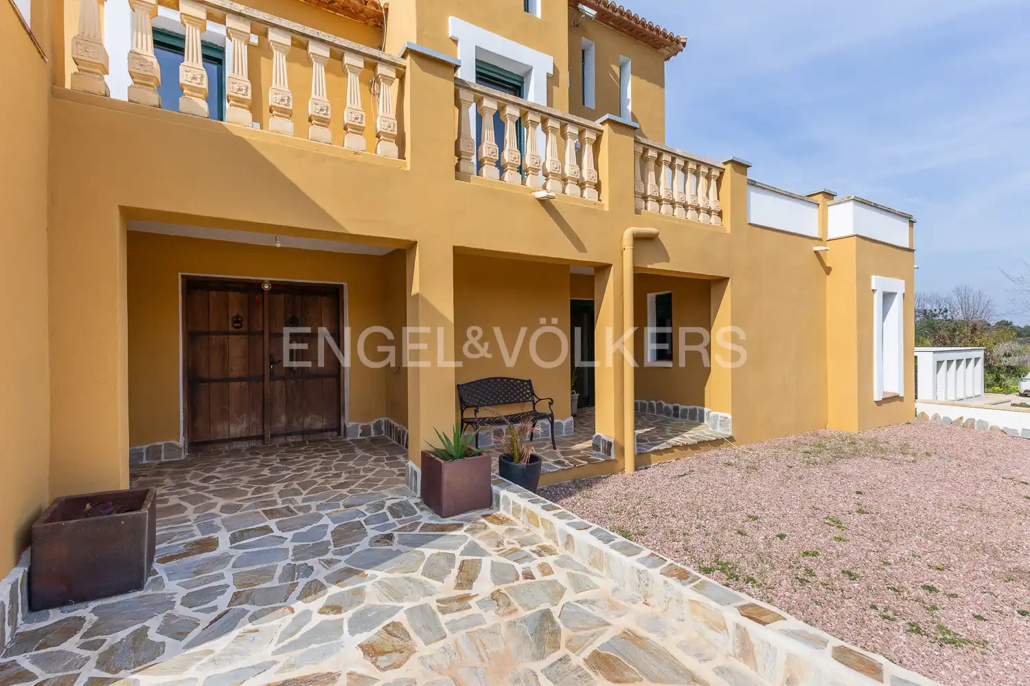 Casa con terraza en venta en Cami de Aldvocat, imagen 3