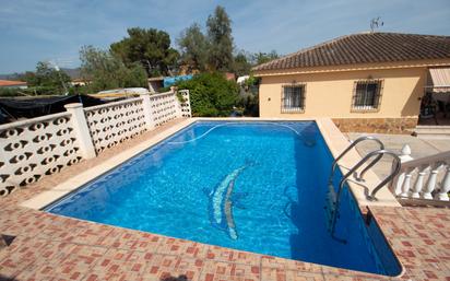 Schwimmbecken von Haus oder Chalet zum verkauf in Llíria mit Schwimmbad